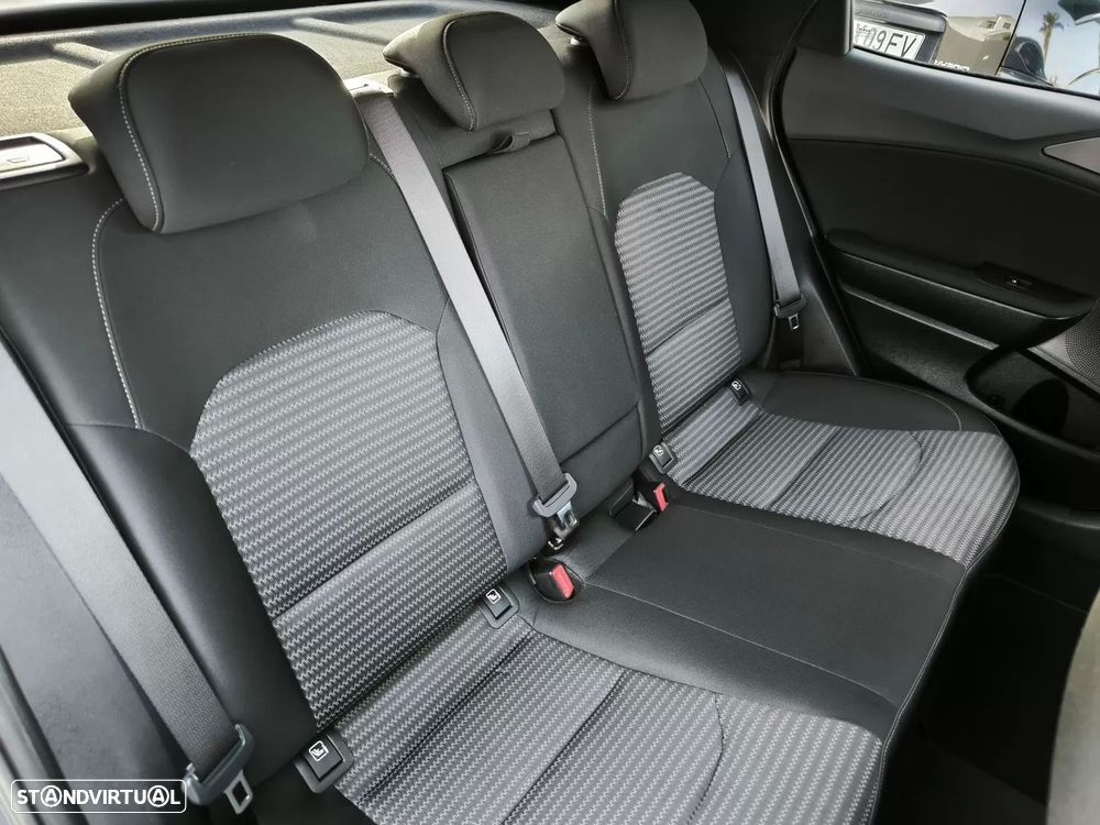 Kia XCeed 1.0 T-GDI Drive - 29