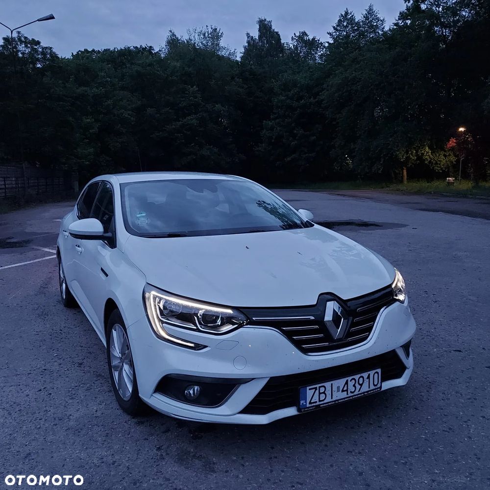 Renault Megane ENERGY TCe 100 INTENS - 37