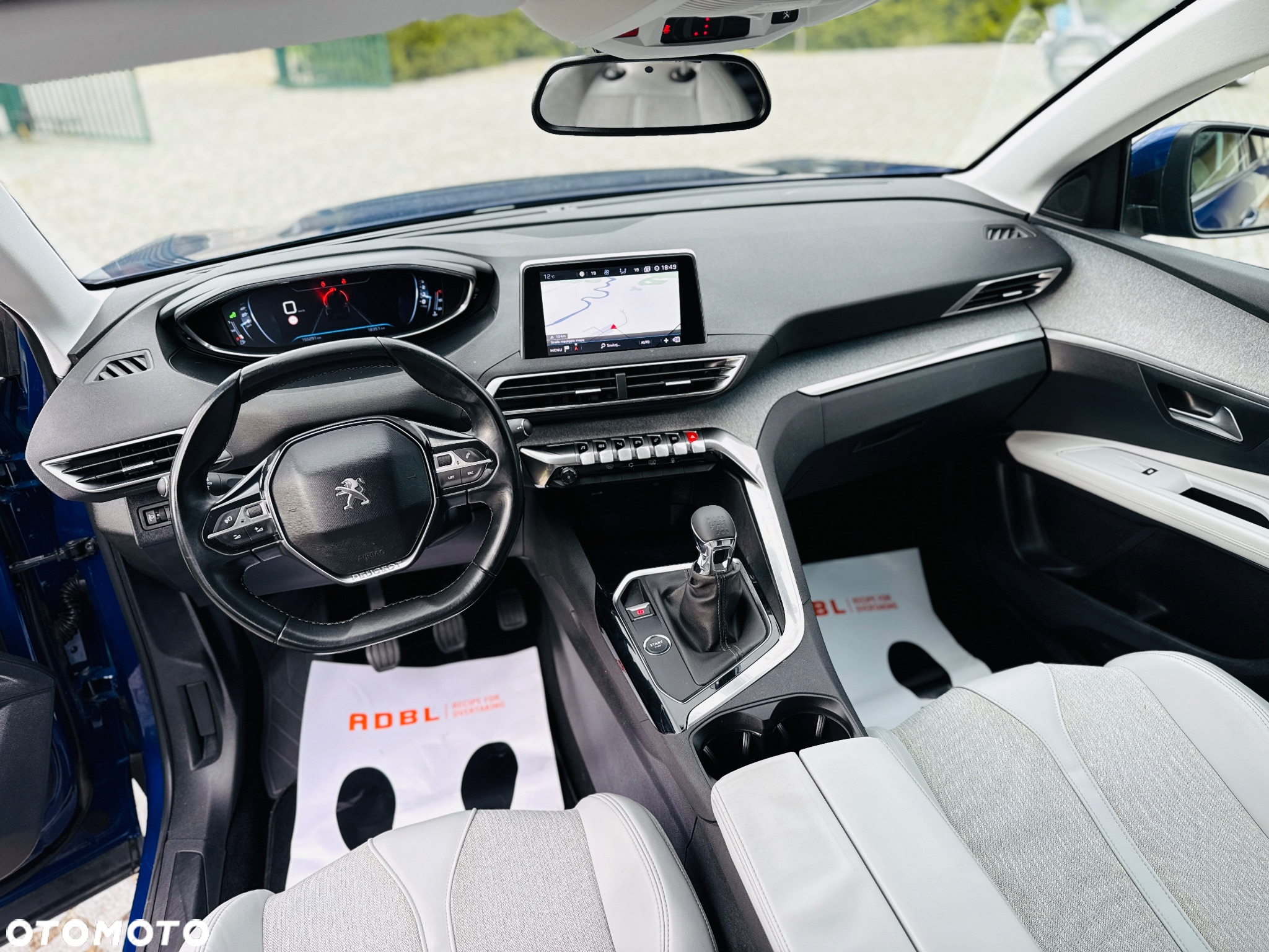 Peugeot 3008 1.5 BlueHDi Allure S&S - 27