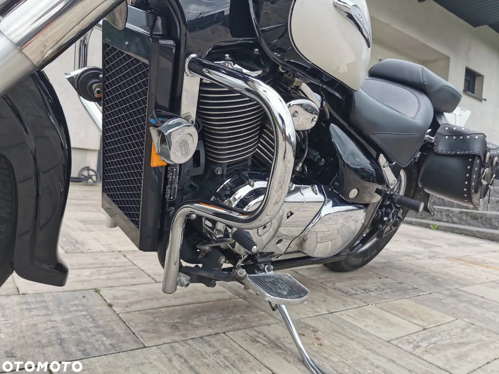 Suzuki VL 800 Volusia - 13