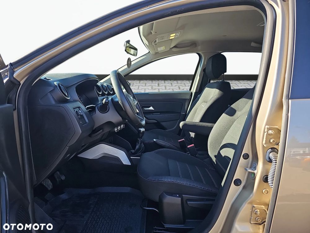 Dacia Duster 1.0 TCe Prestige - 11