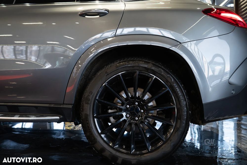 Mercedes-Benz GLE - 24