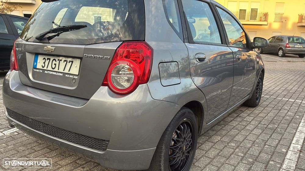 Chevrolet Aveo 1.2 L - 3