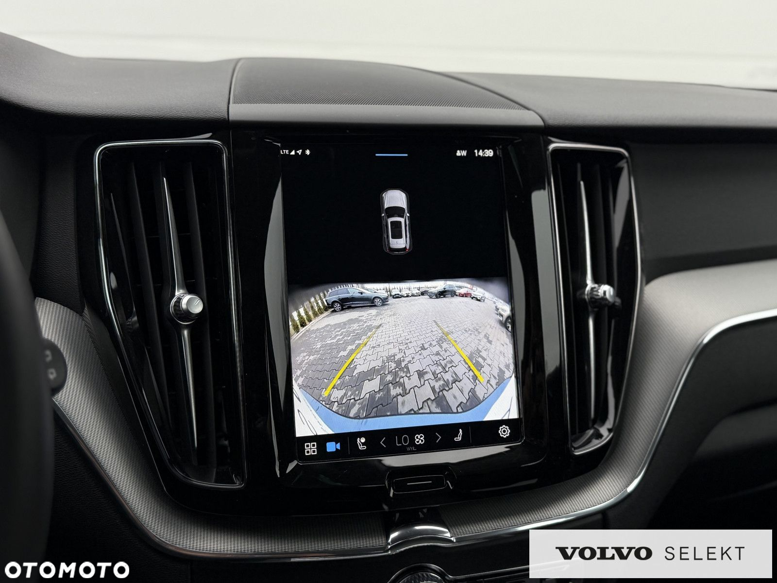 Volvo XC 60 - 19