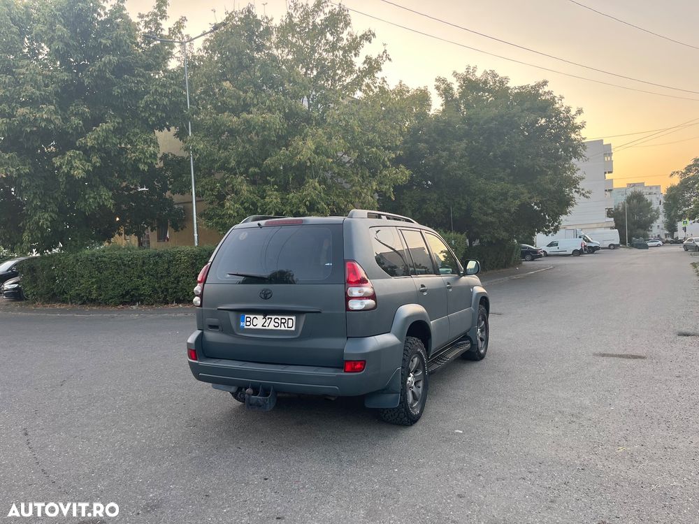 Toyota Land Cruiser 3.0 TD-4D Comfort - 4