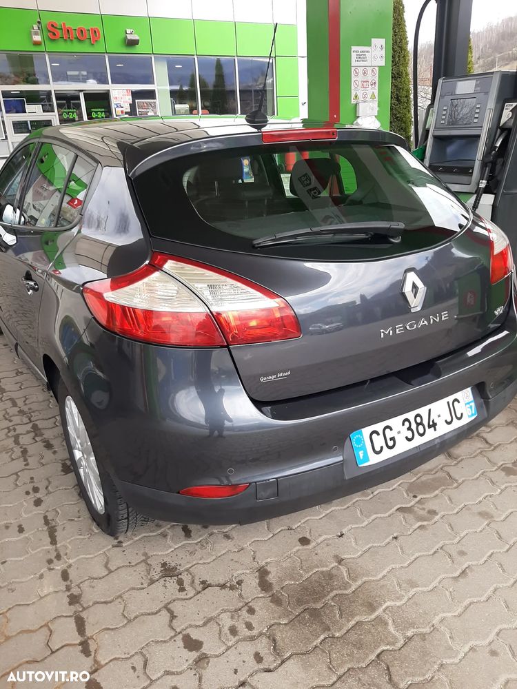 Renault Megane ENERGY dCi 130 Start & Stop Bose Edition - 14