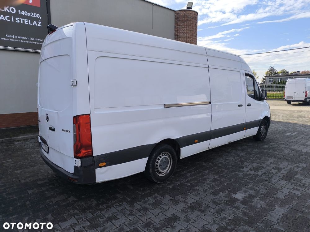 Mercedes-Benz Sprinter - 17