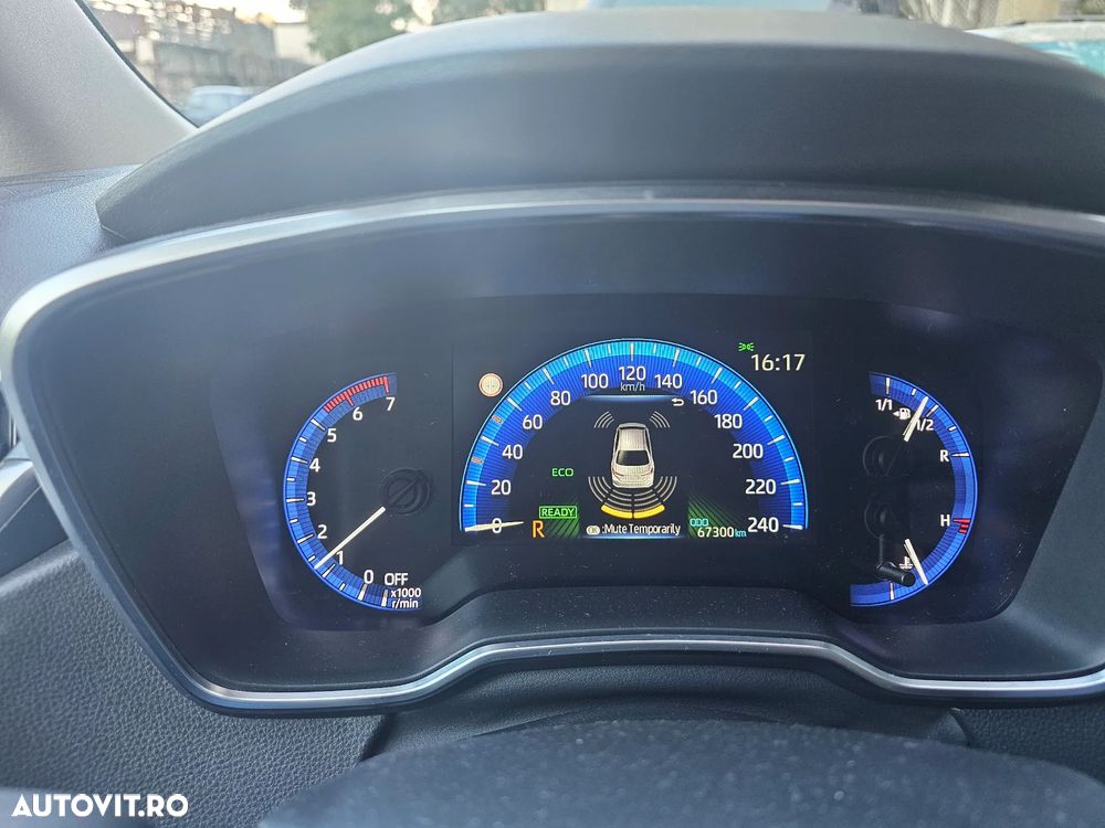 Toyota Corolla Sedan 1.8 HSD Dynamic - 28