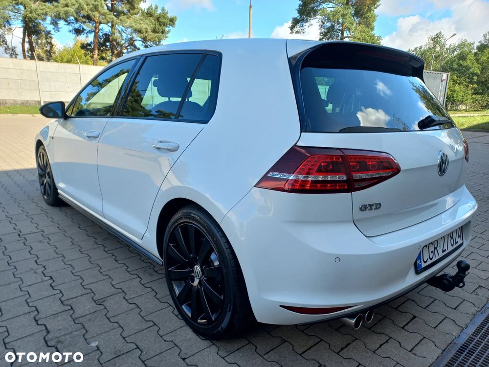Volkswagen Golf - 7