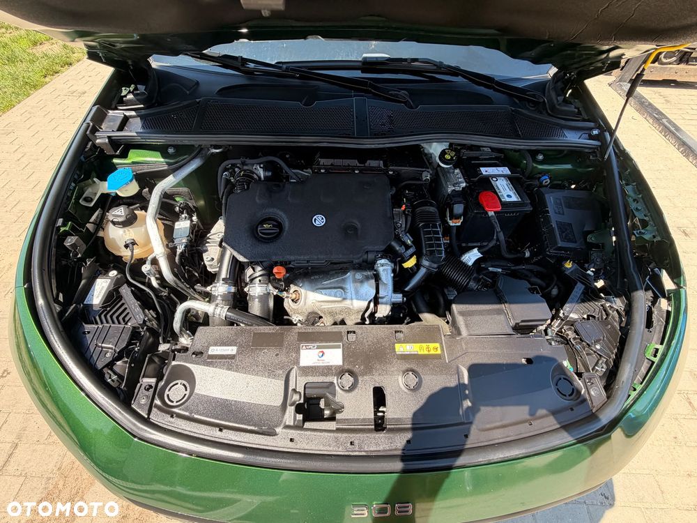 Peugeot 308 BlueHDi 130 EAT8 Allure Pack - 23