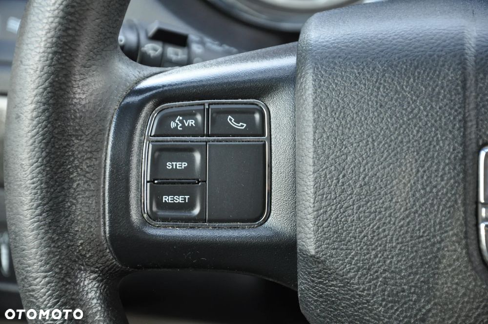 Dodge Grand Caravan 3.6 Express - 15