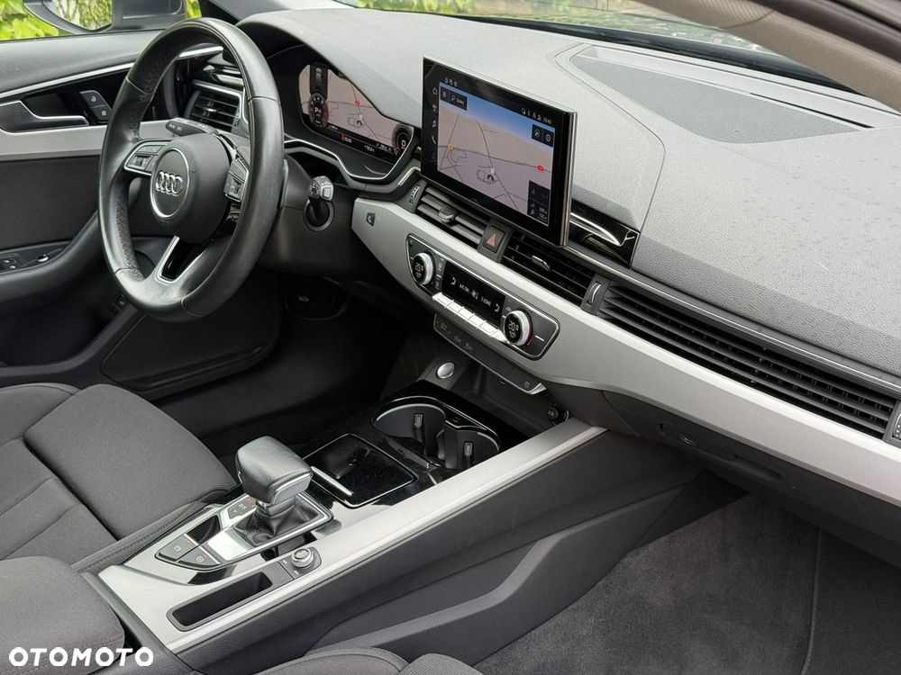 Audi A4 Avant 35 TFSI S tronic S line - 8