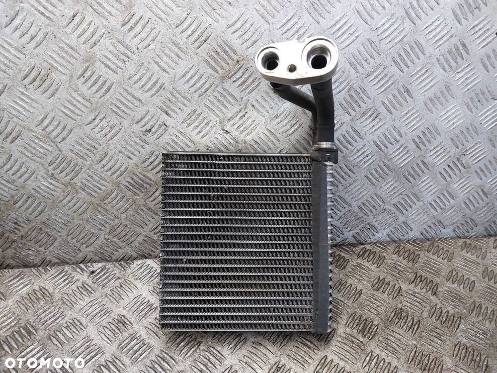 CHŁODNICA KLIMATYZACJI NAGRZEWNICY VOLVO C30 I 4M5H19860AD - 2