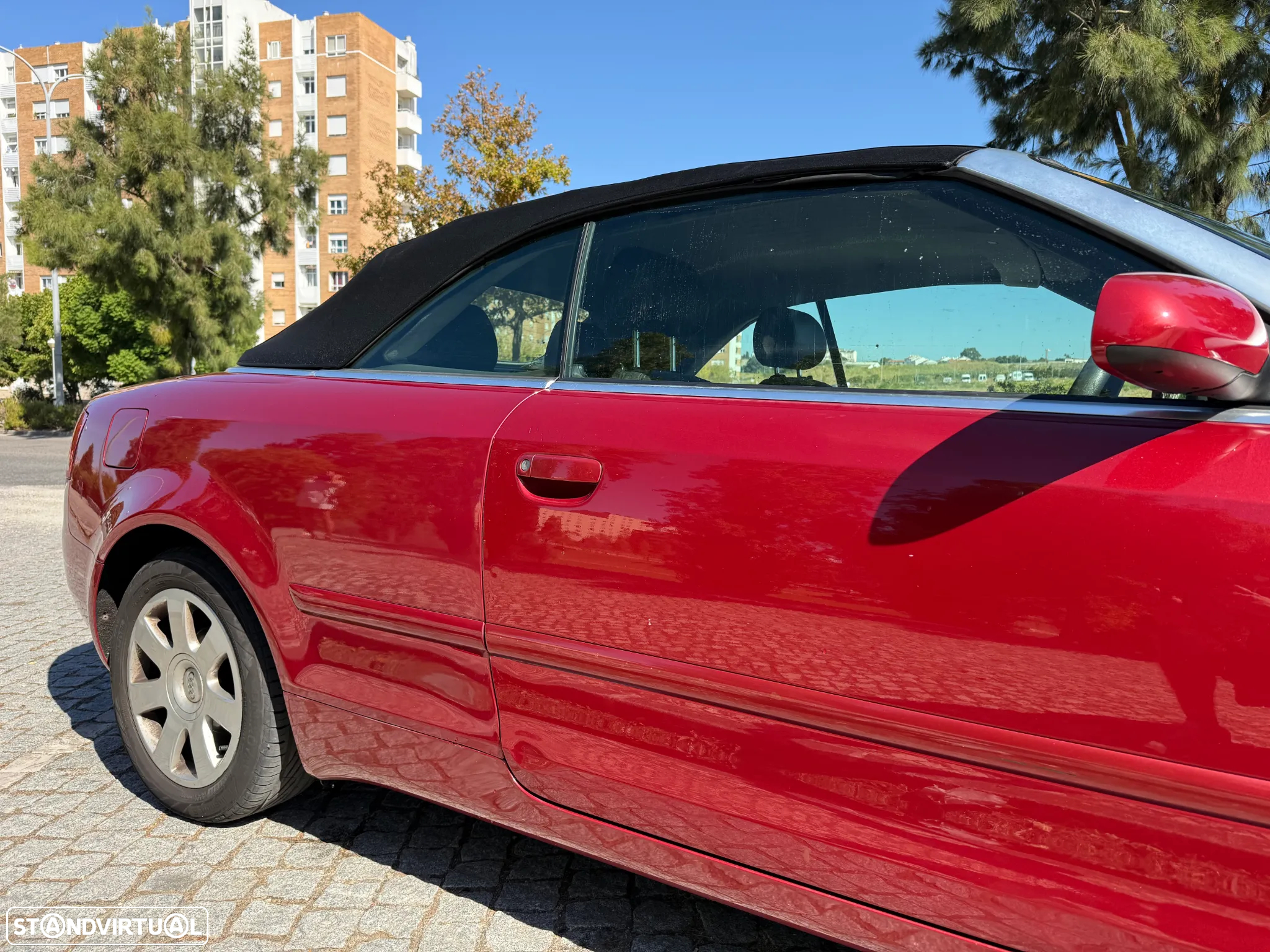Audi A4 Cabrio 1.8 T Exclusive Multi. - 32