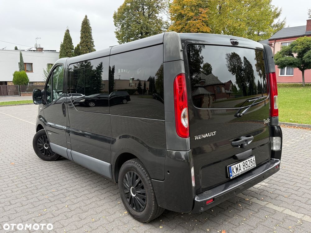 Renault Trafic 2010 photo 4