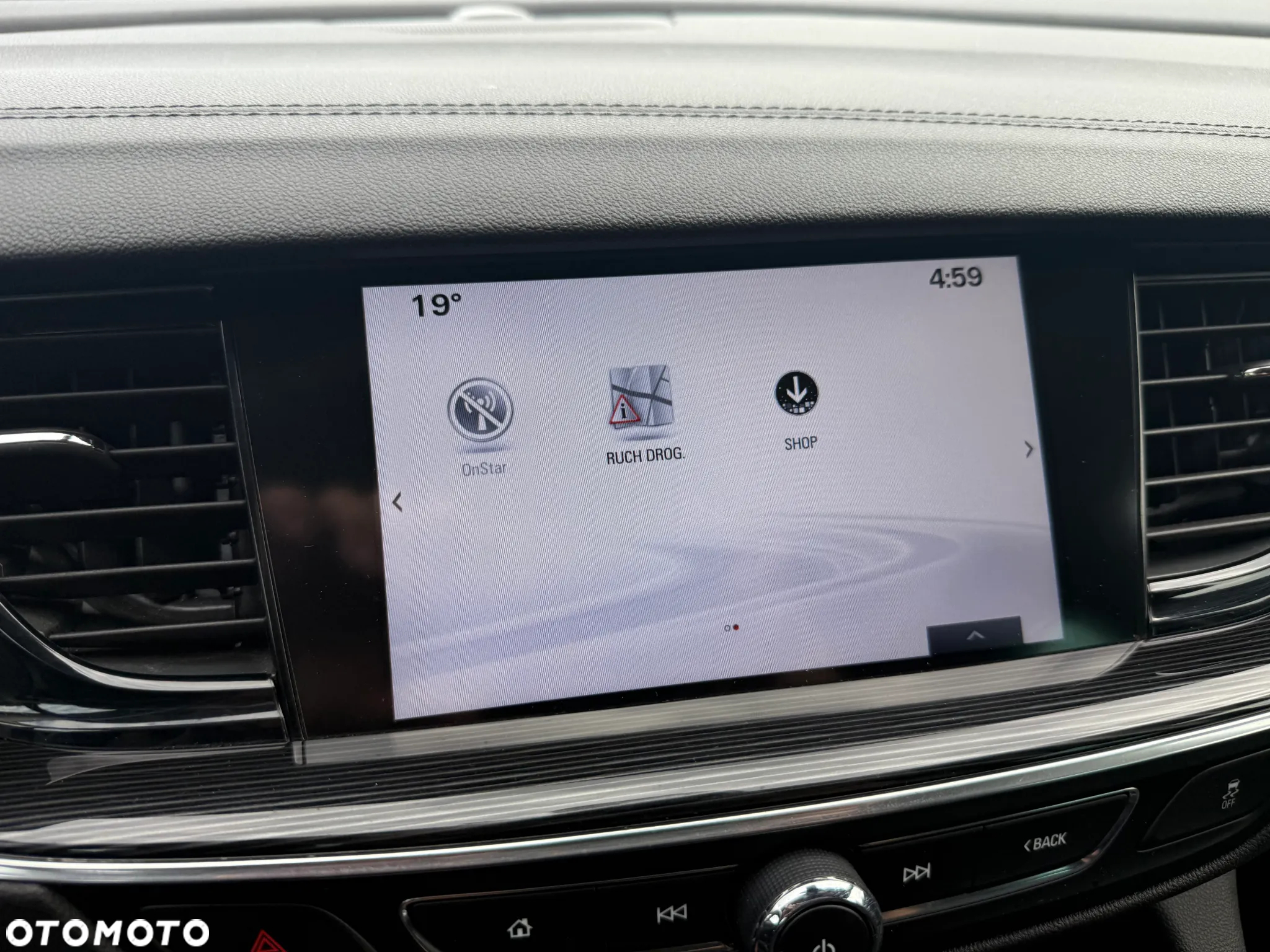 Opel Insignia Country Tourer 2.0 Diesel Exclusive - 30