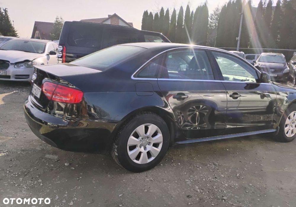 Audi A4 Limousine - 20