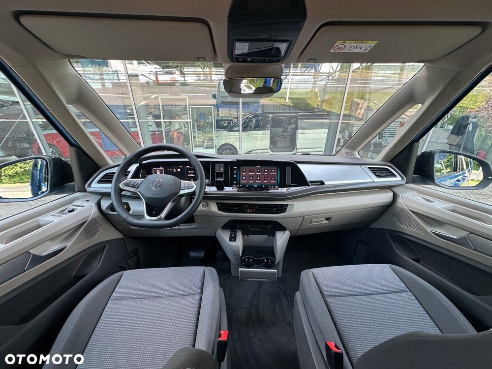 Volkswagen multivan Multivan Family L2 silnik: 2,0 l TDI SCR 150 KM / skrzynia biegów: 7-biegowa DSG rozstaw osi: 3124 mm - 15