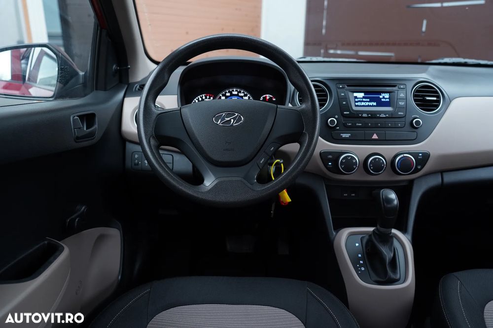 Hyundai i10 1.1 Automatik Classic - 13