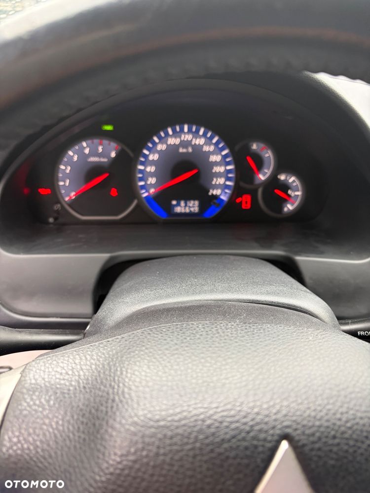 Mitsubishi Grandis 2.0 DI-D 7-Sitzer Intense - 6