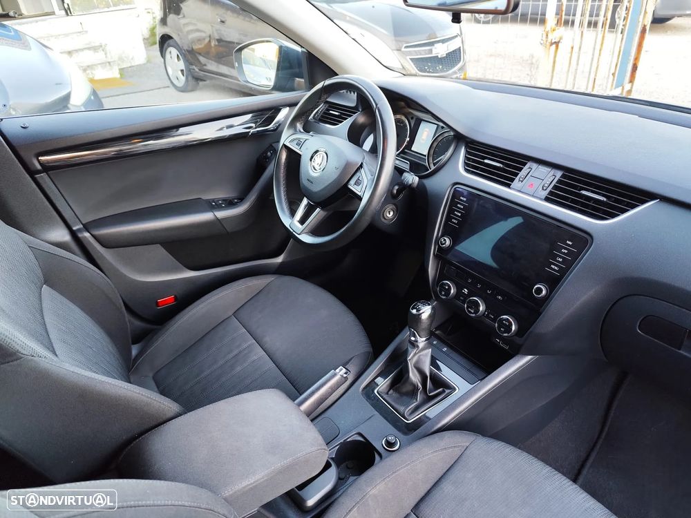 Skoda Octavia Break 1.6 TDi Style - 8