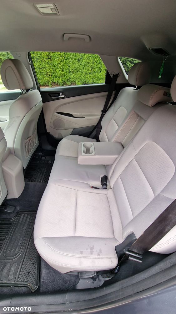 Hyundai Tucson - 16