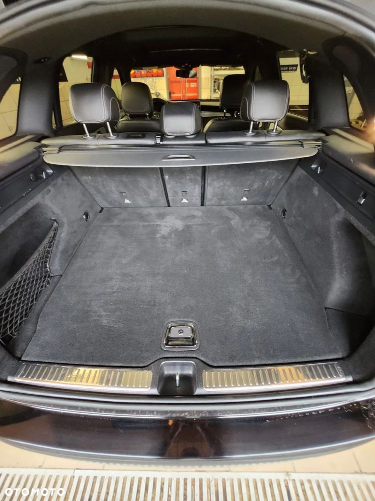 Mercedes-Benz GLC - 8