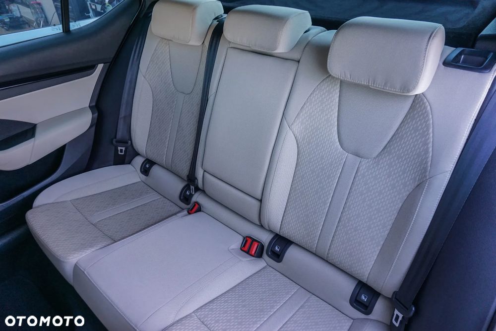 Skoda Octavia 2.0 TDI Style DSG - 31