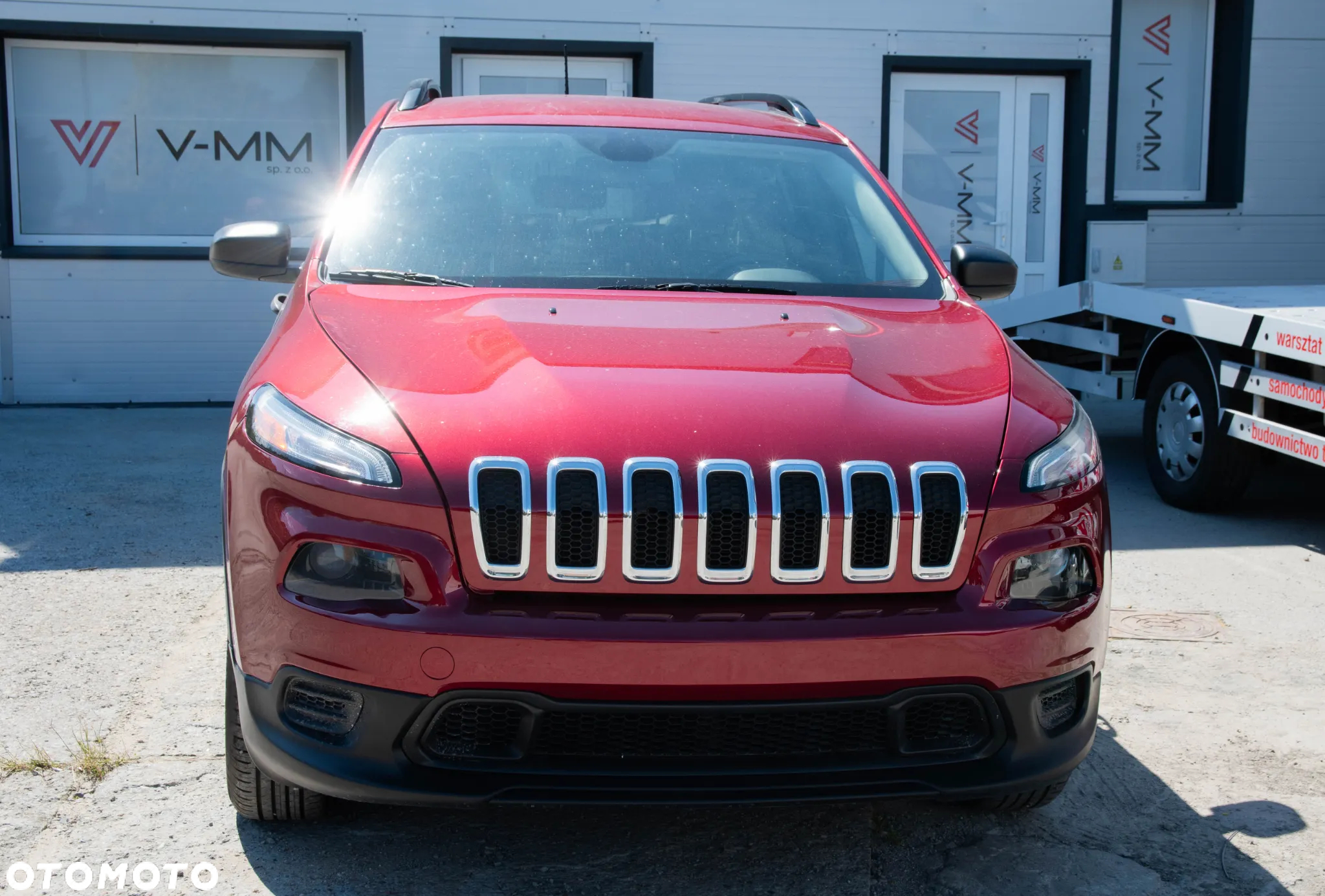 Jeep Cherokee - 2