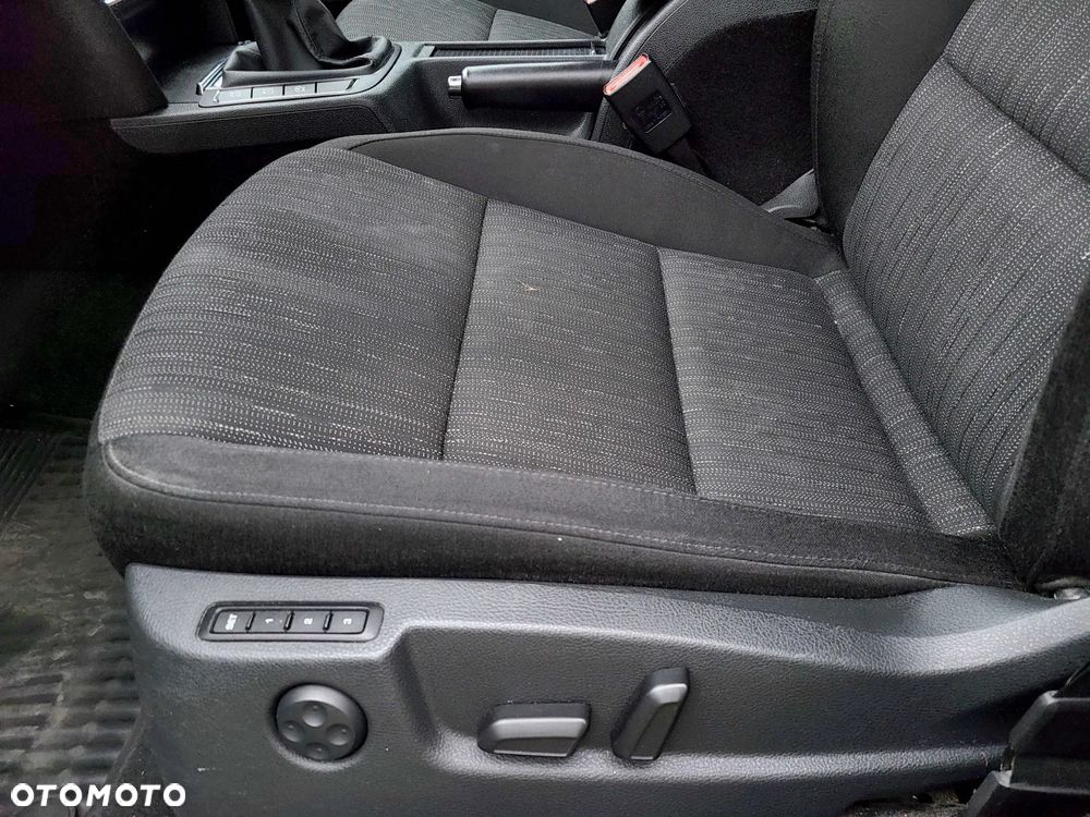 Skoda Superb 2.0 TDI Elegance - 17