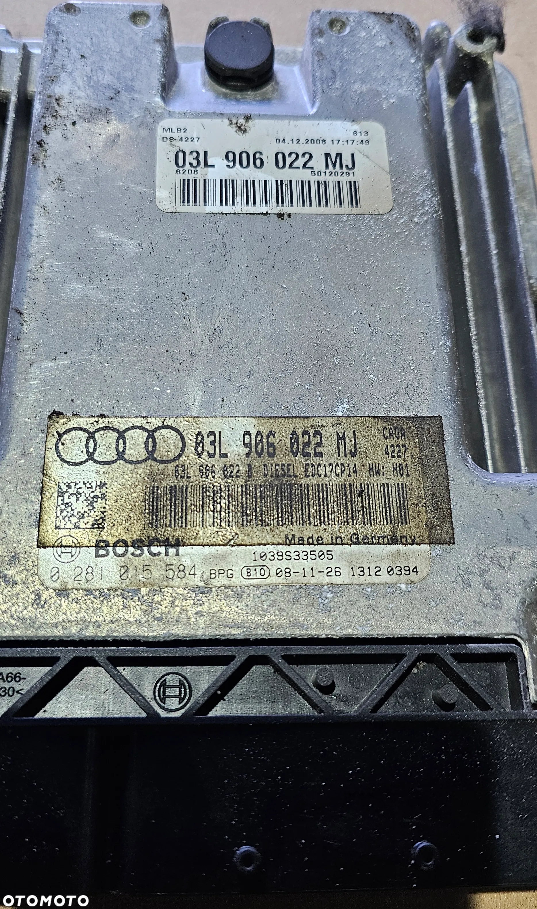 Komputer silnika sterownik Audi A4 B8 03L906022MJ - 2