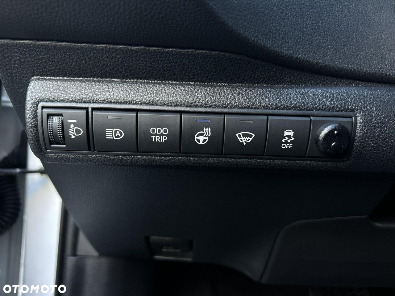 Toyota Corolla - 17