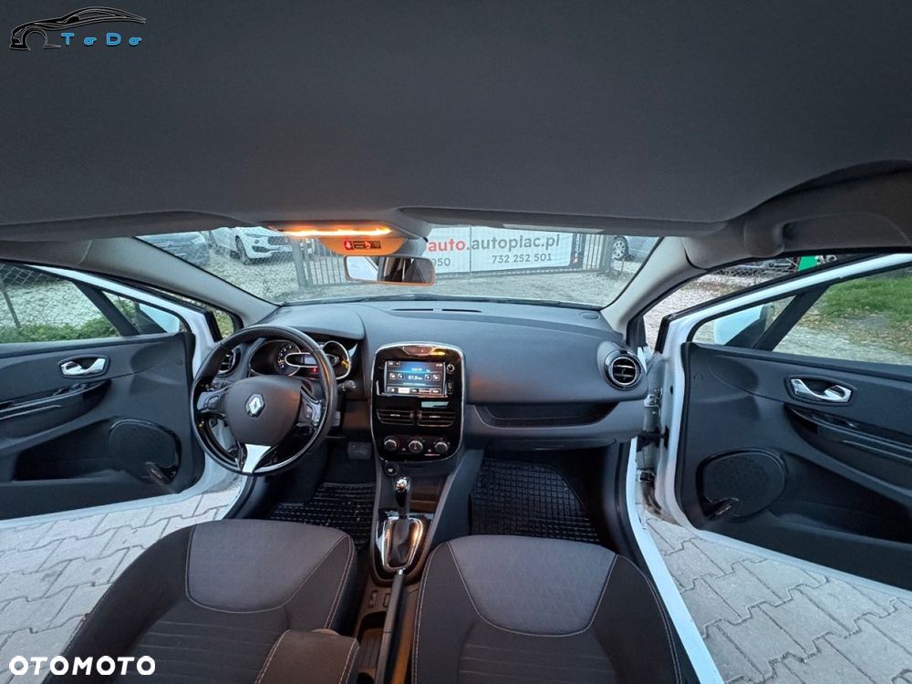 Renault Clio - 28