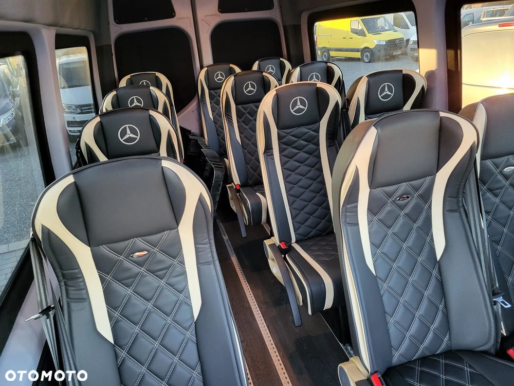 Mercedes-Benz Sprinter - 5