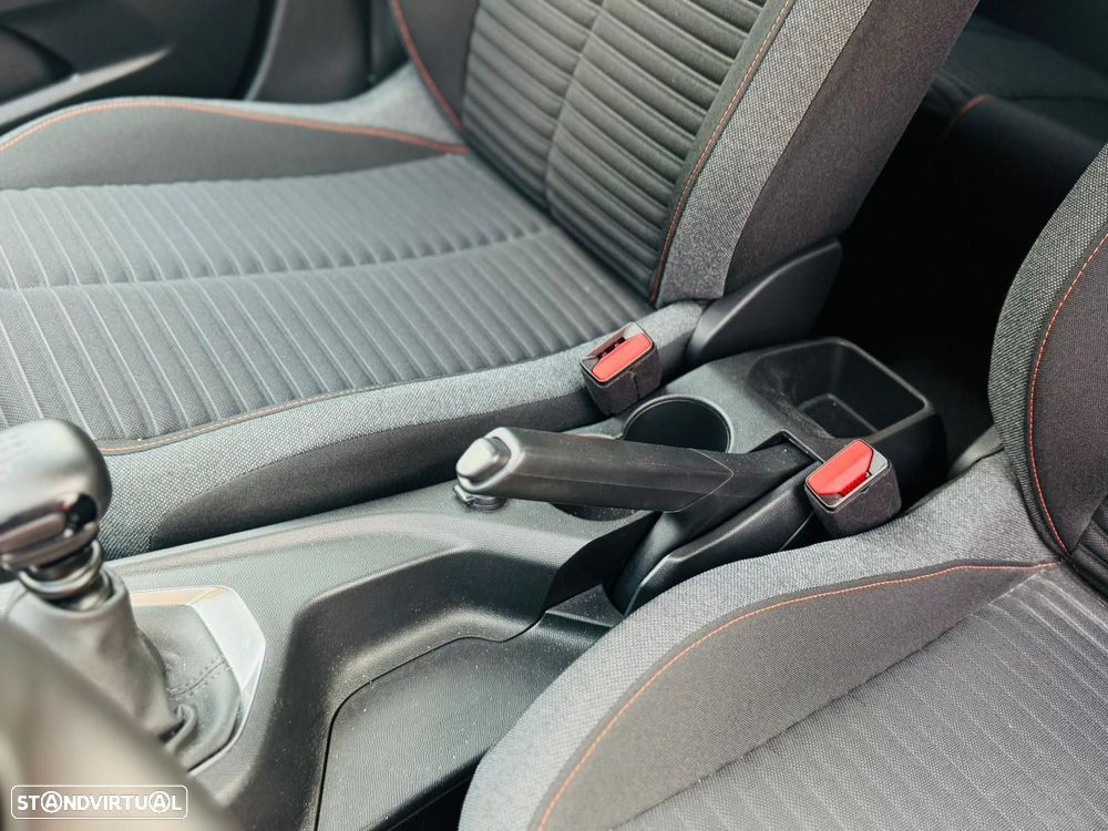 Peugeot 208 1.2 PureTech Active Pack - 32