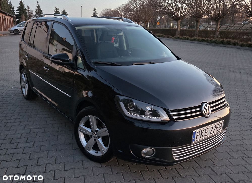 Volkswagen Touran 2.0 TDI DPF DSG Highline - 1