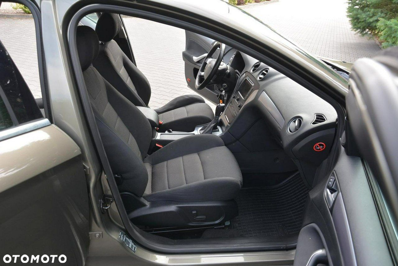 Ford Mondeo 2.0 EcoBoost Titanium - 18