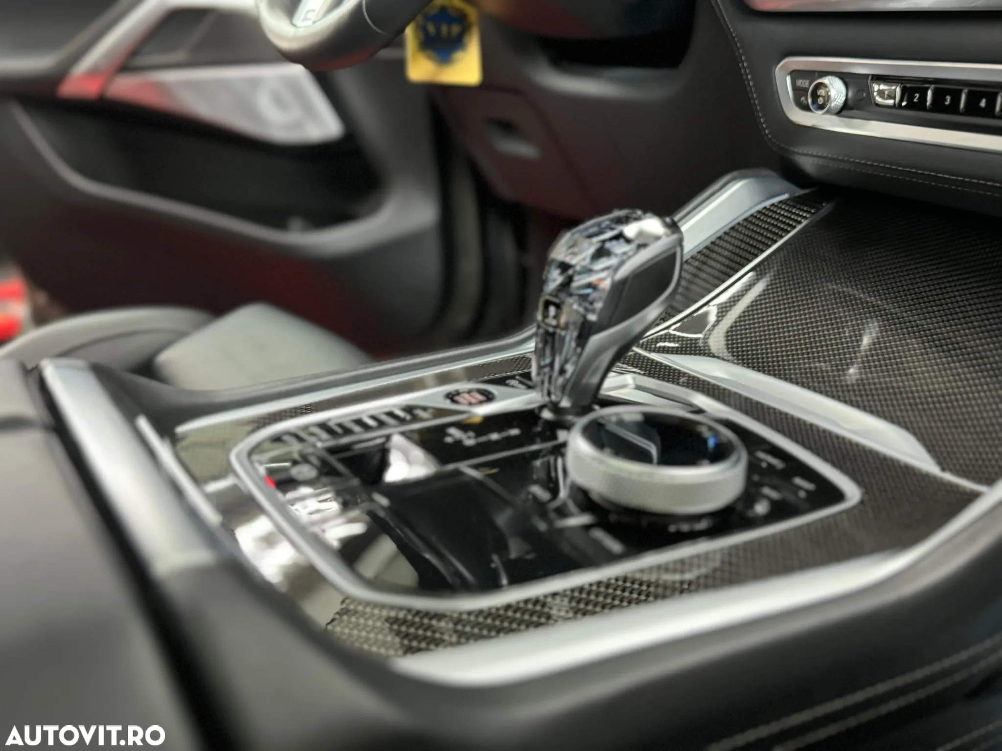 BMW X6 M M50i - 38