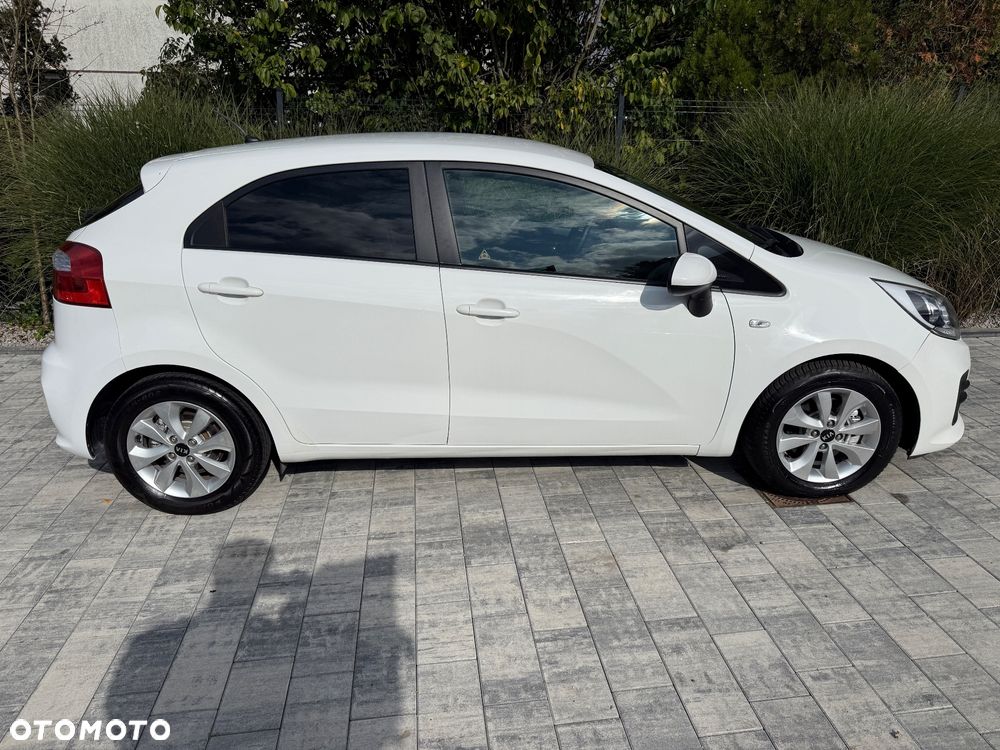 Kia Rio 1.2 Business Line - 5
