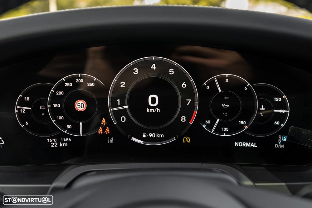 Porsche 911 (992) Carrera 4S PDK - 16