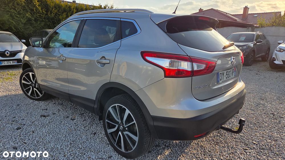 Nissan Qashqai 1.6 DCi Tekna+ - 9