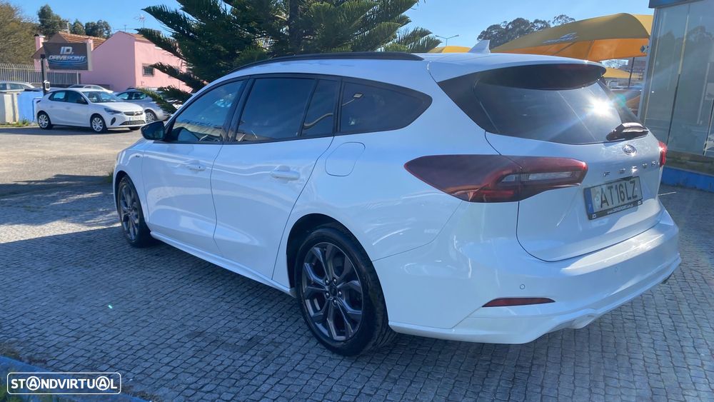Ford Focus SW 1.5 TDCi EcoBlue ST-Line X Aut. - 11