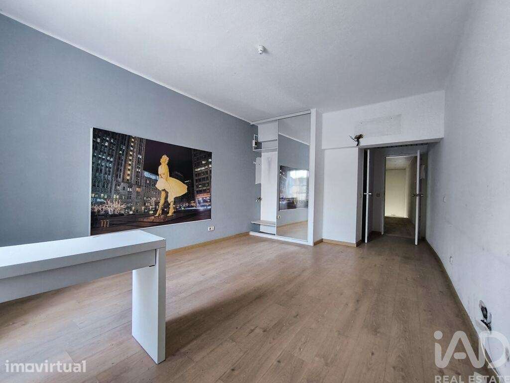 Prédio T8 em Estremoz (Santa Maria e Santo André) de 743,00 m2 - Grande imagem: 5/29