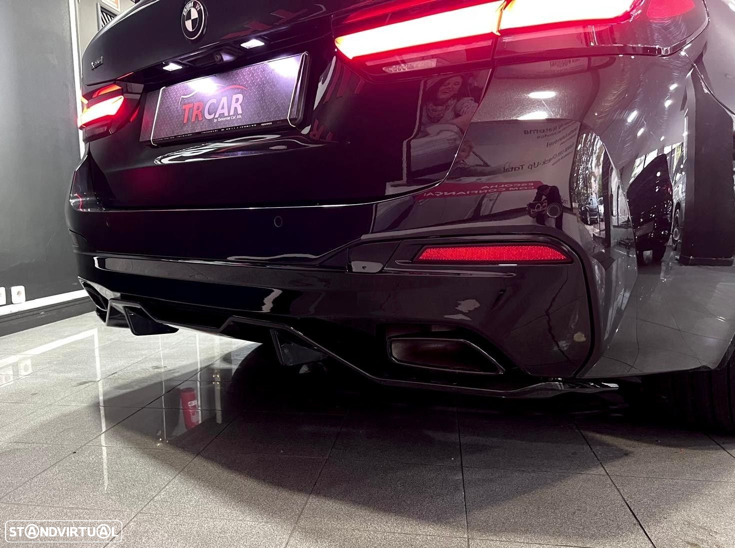 BMW 530 e Pack Desportivo M - 19
