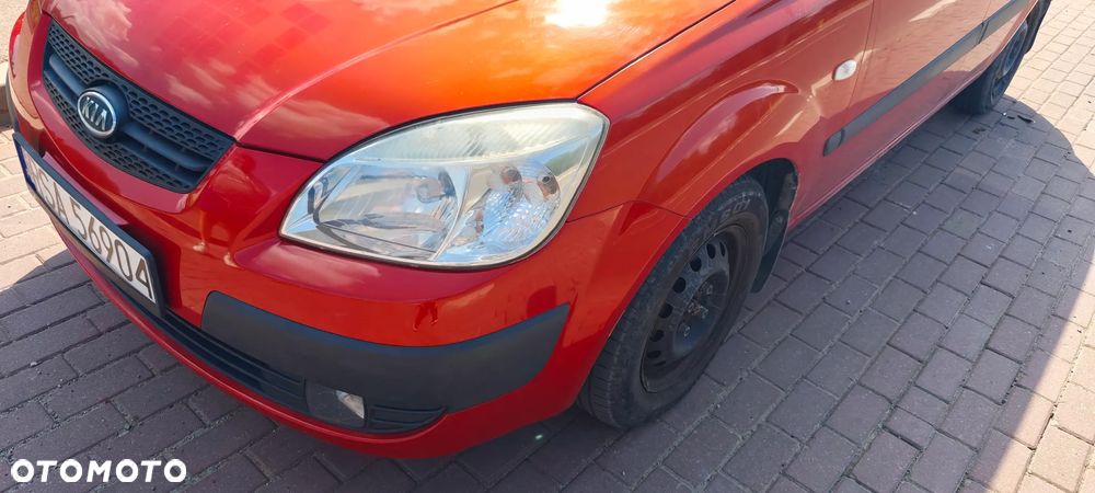 Kia Rio 1.4 EX - 10