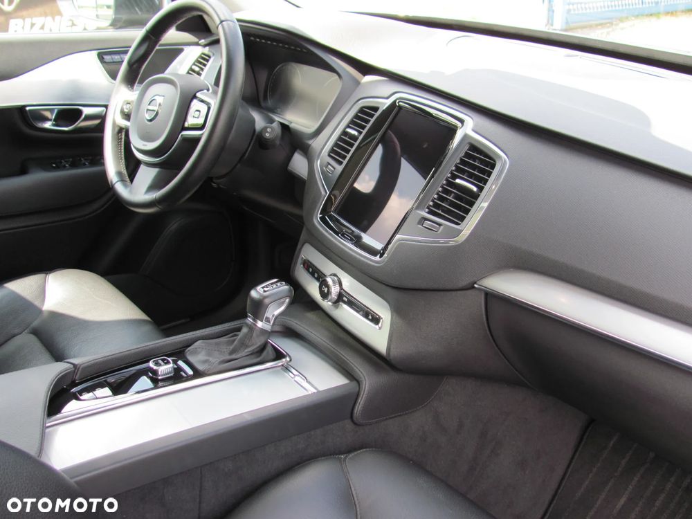 Volvo XC 90 D4 FWD Momentum - 15