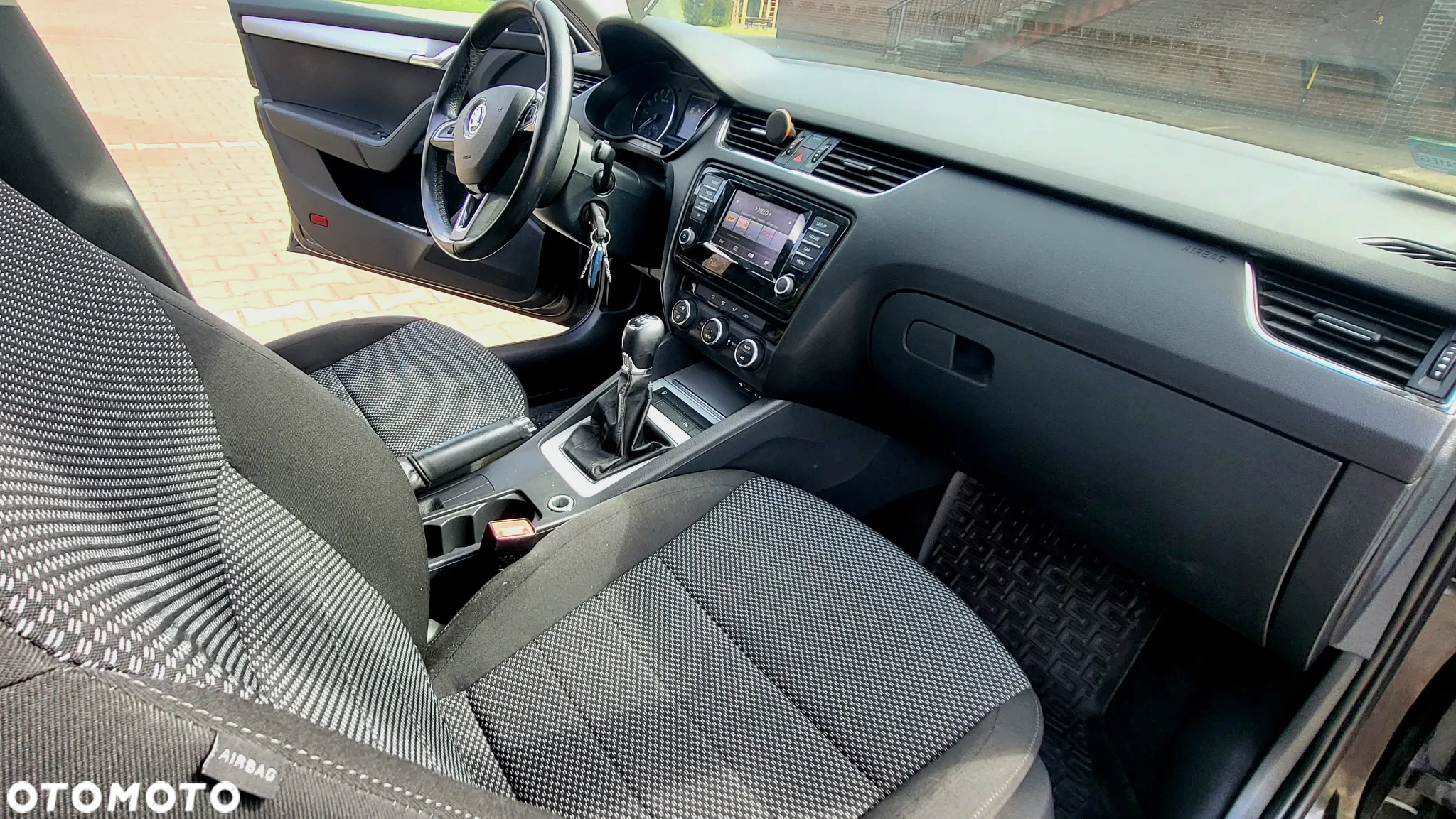 Skoda Octavia 1.6 TDI Ambiente - 10