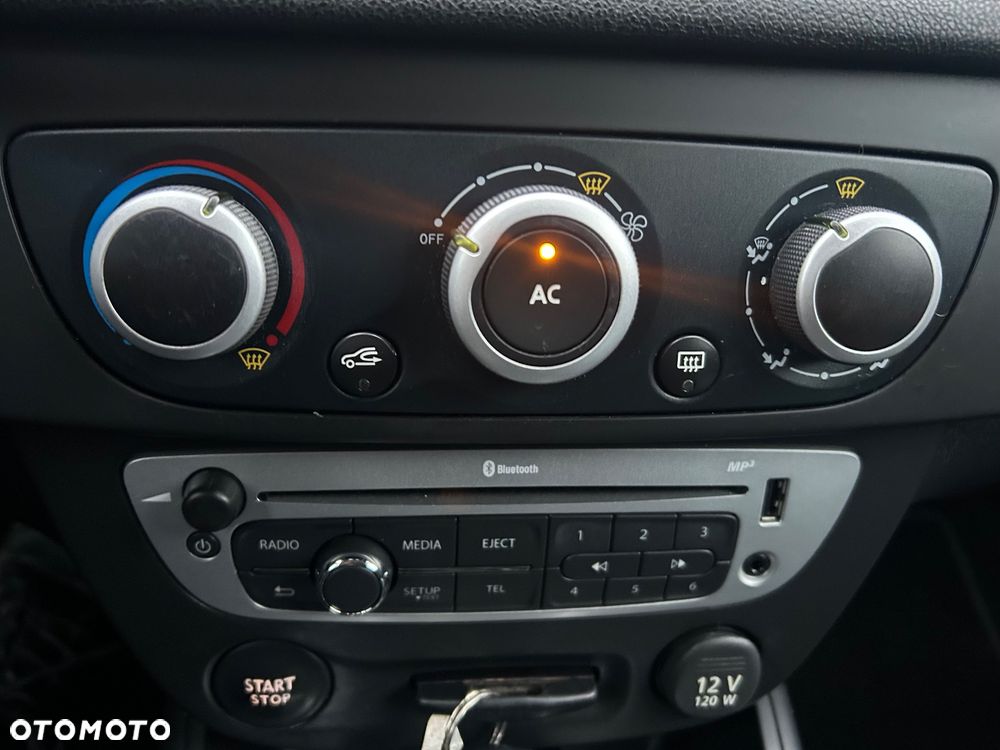 Renault Megane ENERGY TCe 115 Start & Stopp LIMITED - 31