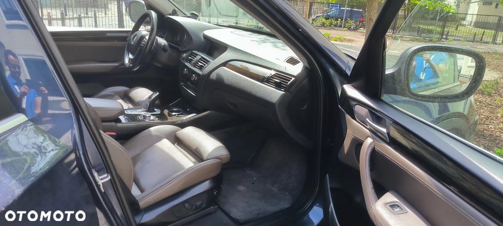 BMW X3 35i xDrive - 12