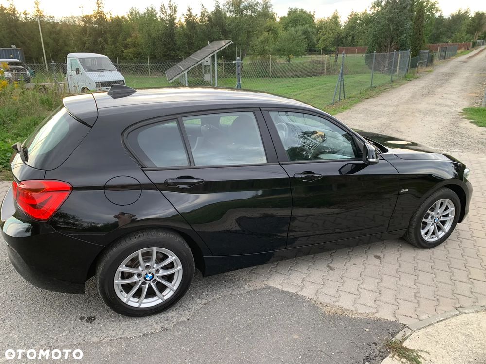 BMW Seria 1 118i Edition M Sport Shadow - 12